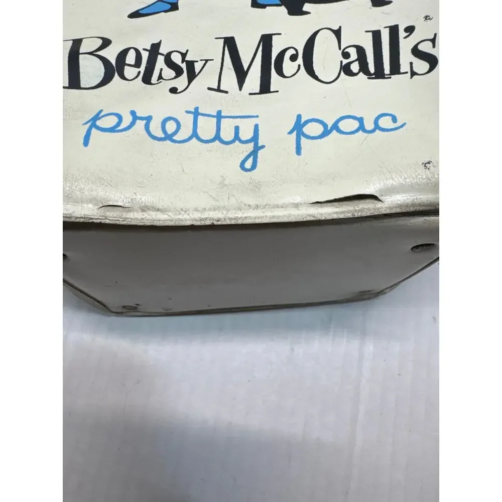 Betsy McCall's Pretty Pac‎ Doll Case Hatbox Carrying Travel Blue Dress Vintage